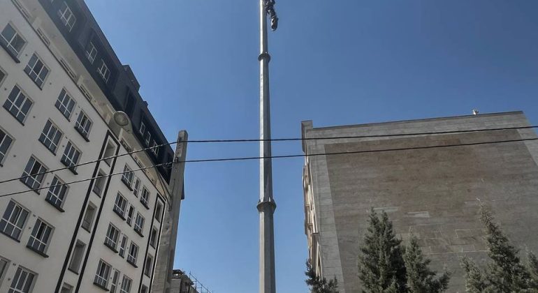 دکل منوپل